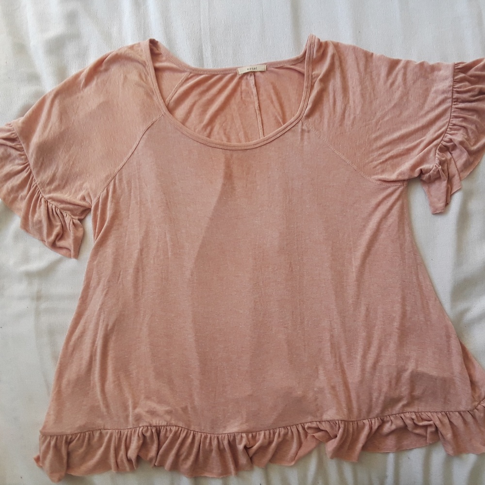 {Easel} Light Brick Short-Sleeve Ruffle Tunic M